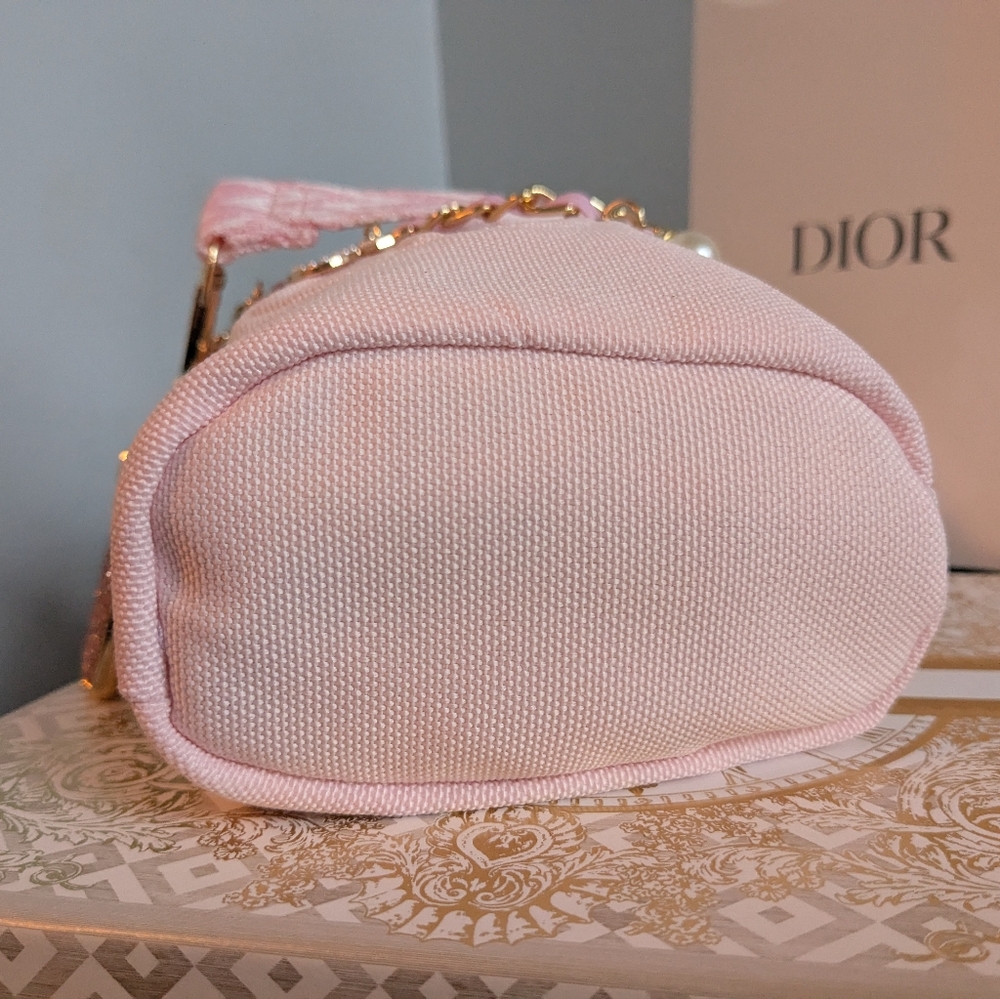 Dior - Picture 10 of 14
